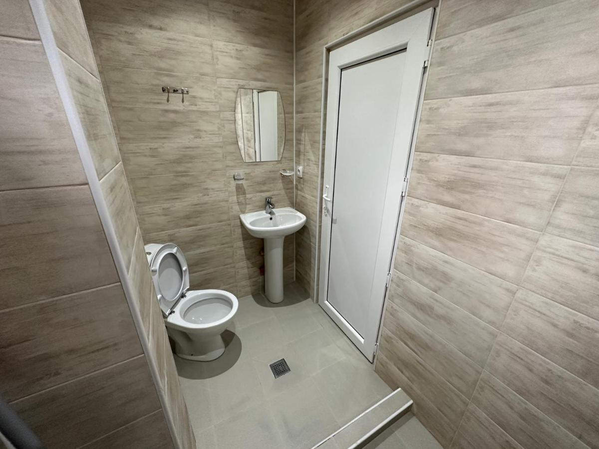 קובולטי French Hotel מראה חיצוני תמונה